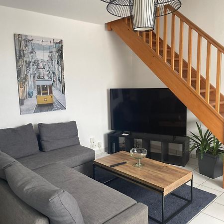 Gare Family Home Laval  Dış mekan fotoğraf